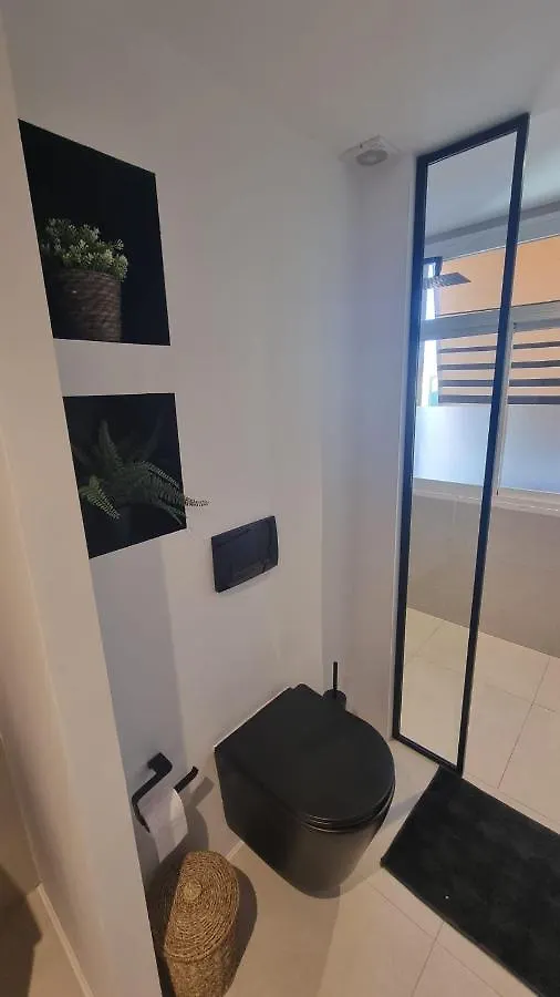 Luxe Appartement In Het Centrum Van Malaga Met Gratis Parkeerplek! 0*,