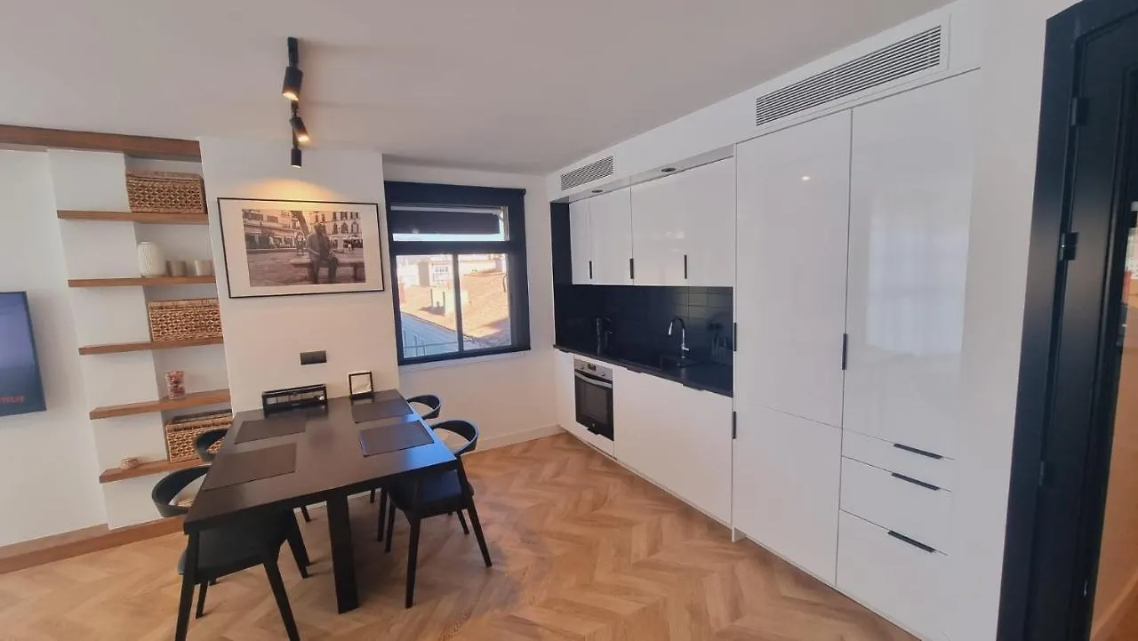 Luxe Appartement In Het Centrum Van Malaga Met Gratis Parkeerplek! Apartment